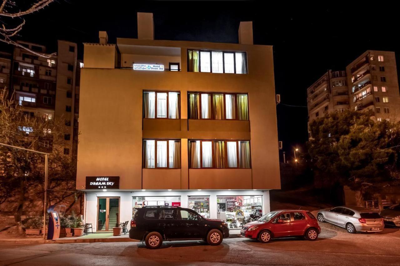 טביליסי Dream Sky Hotel מראה חיצוני תמונה