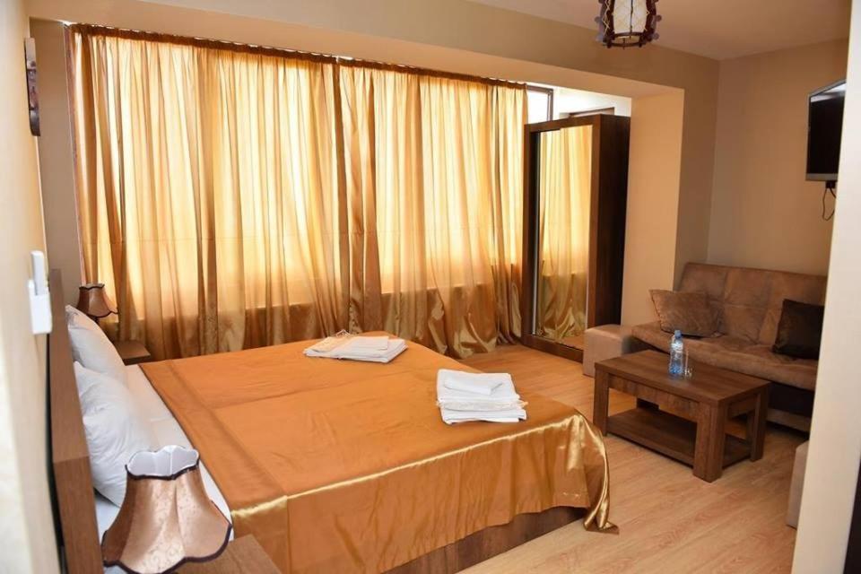 טביליסי Dream Sky Hotel מראה חיצוני תמונה