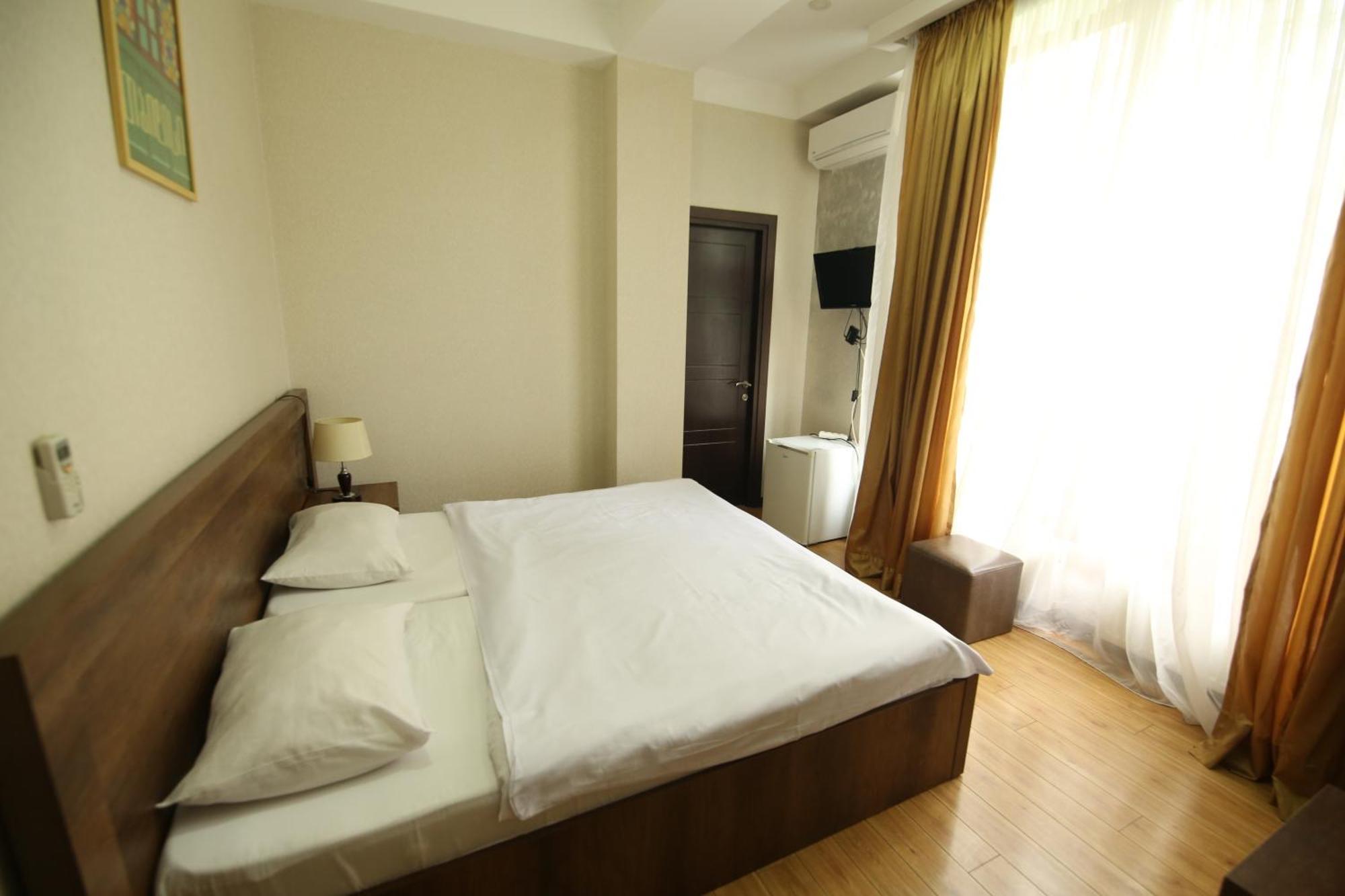 טביליסי Dream Sky Hotel מראה חיצוני תמונה