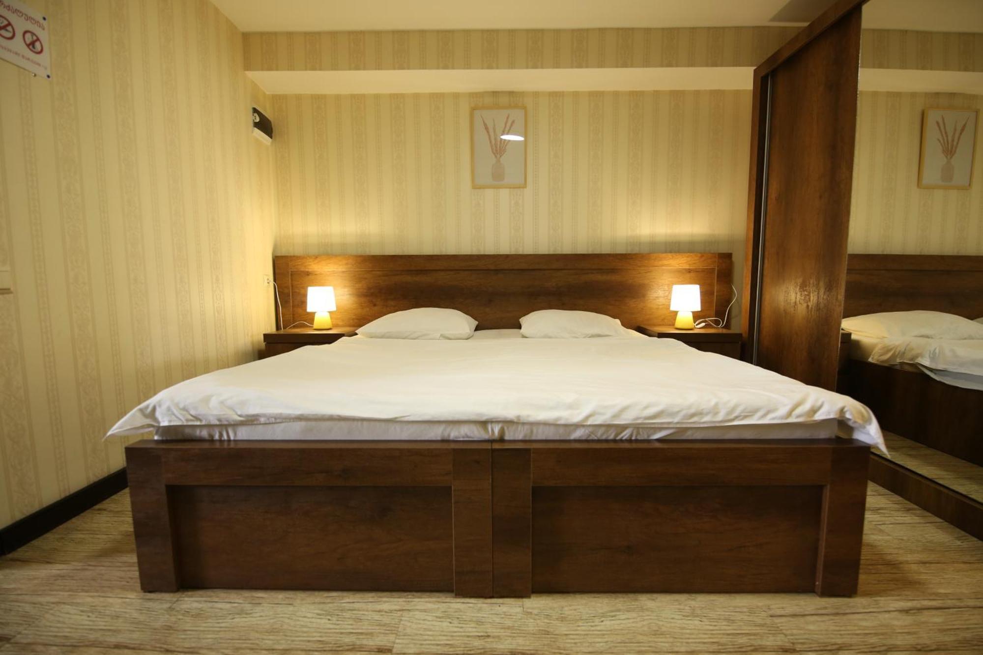 טביליסי Dream Sky Hotel מראה חיצוני תמונה
