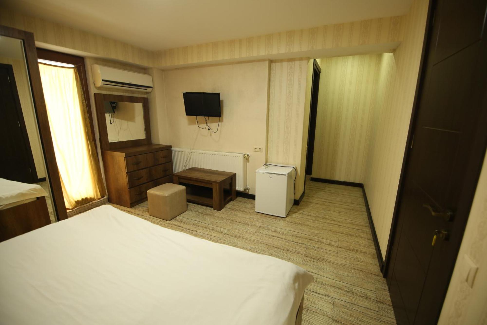 טביליסי Dream Sky Hotel מראה חיצוני תמונה